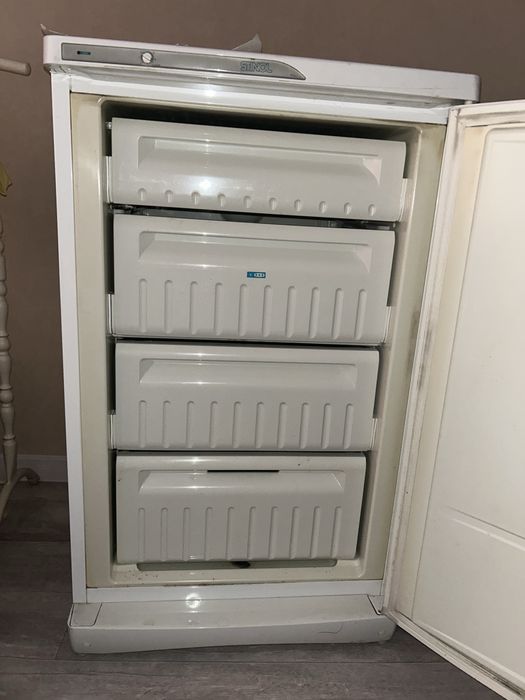 Морозильная камера Stinol