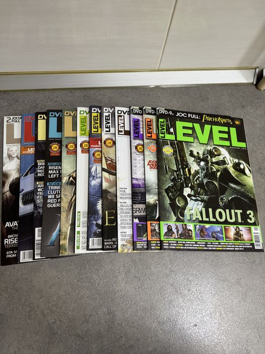 Reviste Level 2008-2011