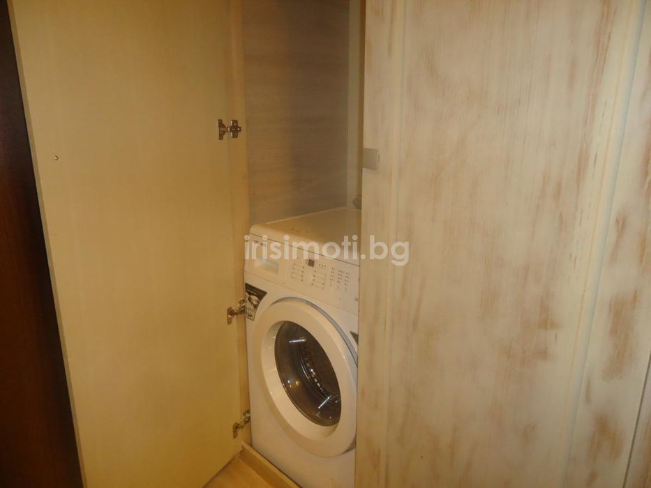 Дава се под наем Четиристаен апартамент в София, Витоша - 261 кв.м за 1500 € - Снимка #6