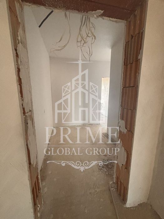 Продава се Двустаен апартамент в Варна, Владислав Варненчик - 76 кв.м за 1313 €/кв.м - Снимка #7