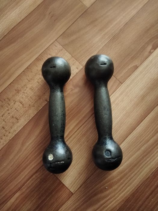 Продаю гантели и гири хорошие