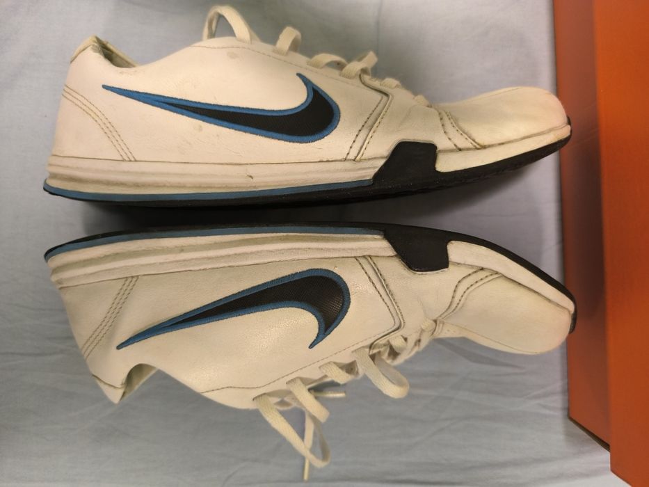 Nike номер 42.5 кожени маратонки