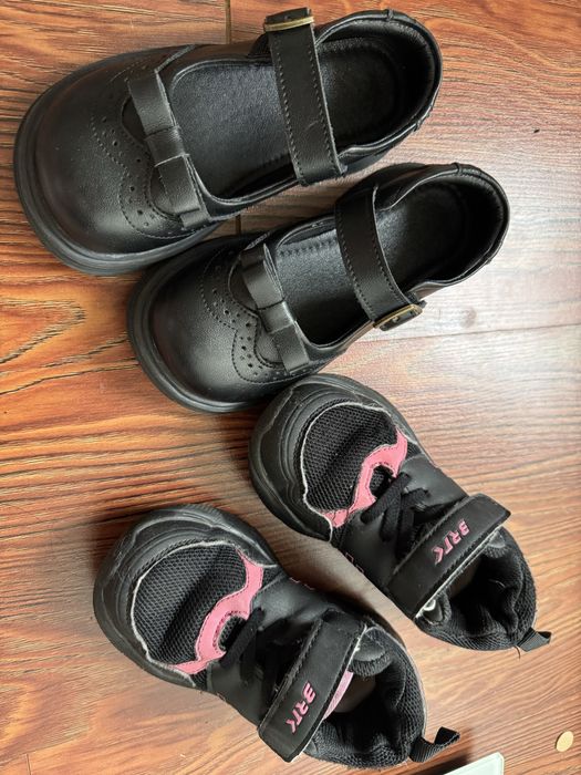 Туфли , кроссовки