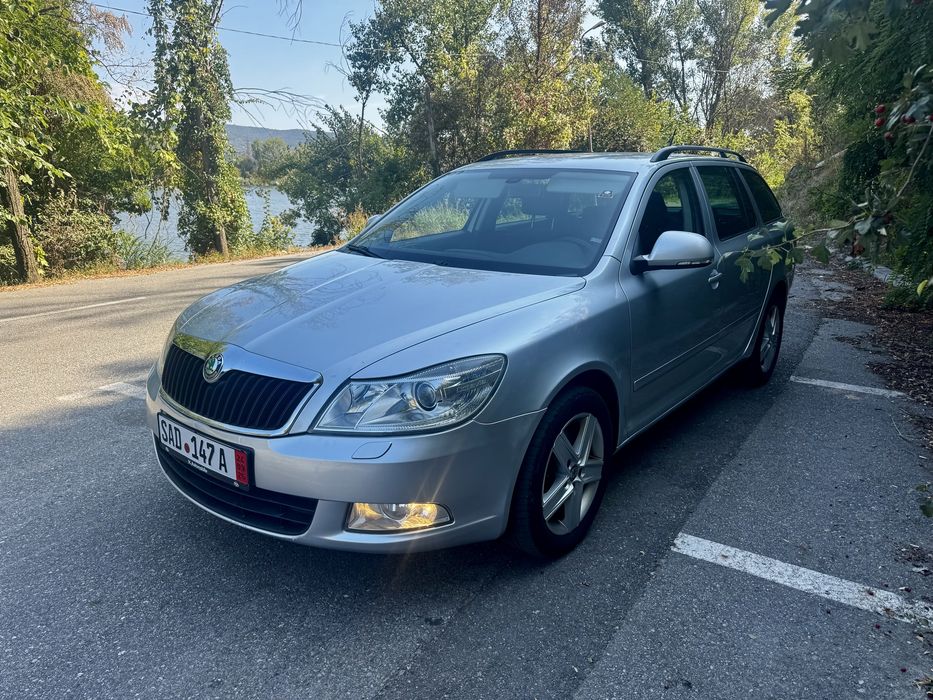 Skoda Octavia 2 facelift 2.0 tdi cutie automata DSG, xenon