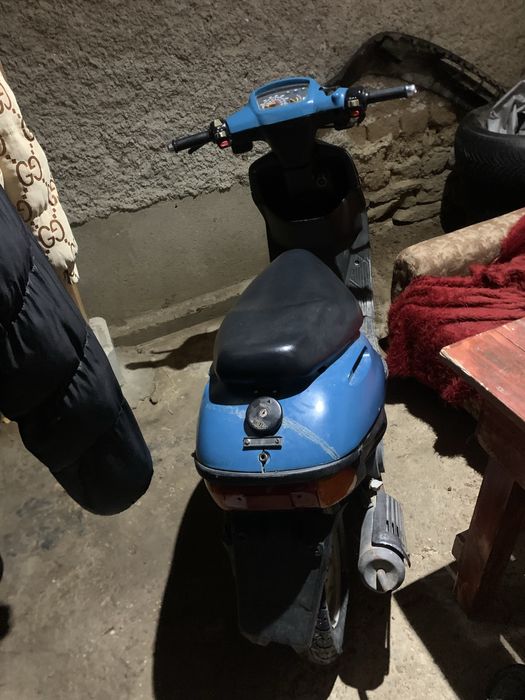 Бензинов скутер 125сс