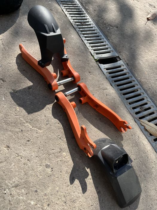 brate kukirin g2 pro (fata-spate)