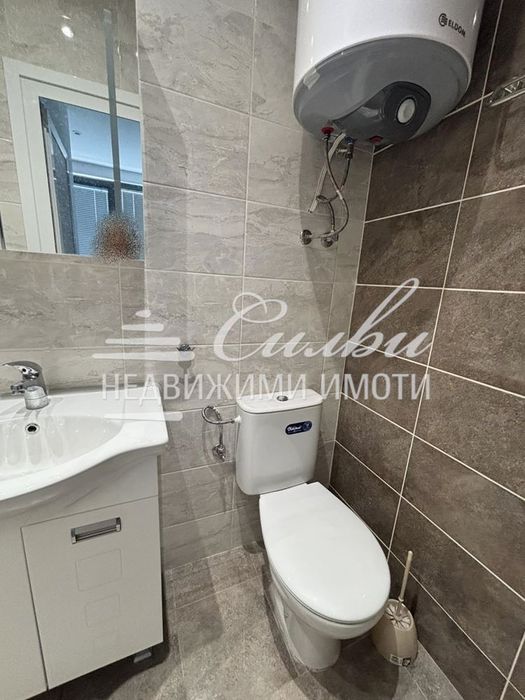 Дава се под наем Едностаен апартамент в Шумен, Тракия - 30 кв.м за 306 € - Снимка #5