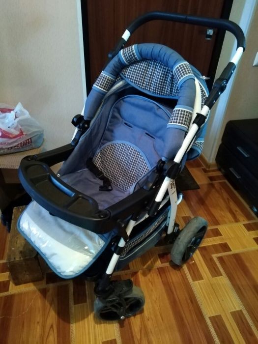 Продам коляску-трансформер