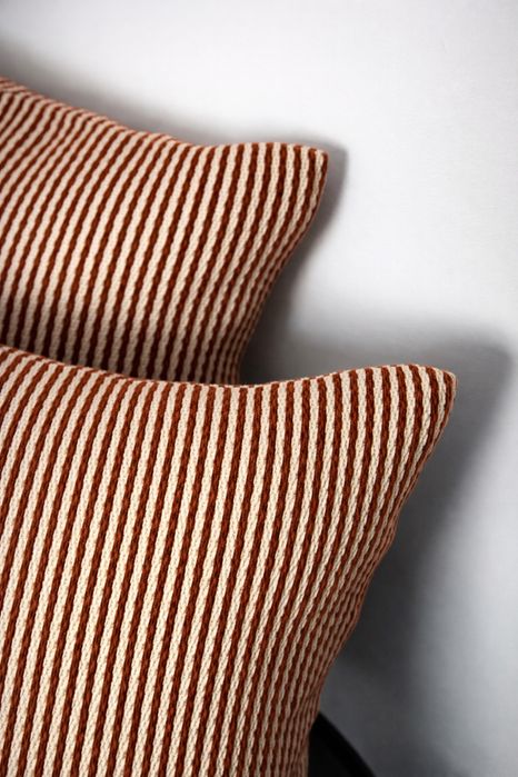 Декоративные подушки