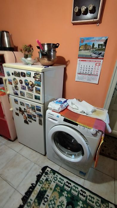 Къща с голям двор в село Брегаре