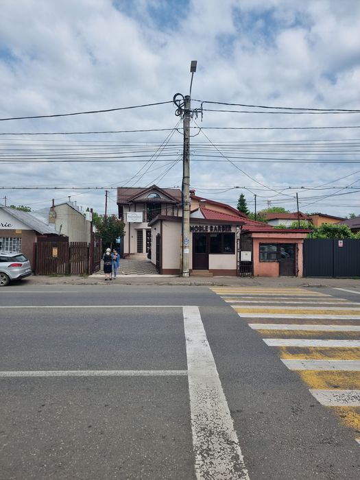 Inchiriez spațiu comercial 32 mp