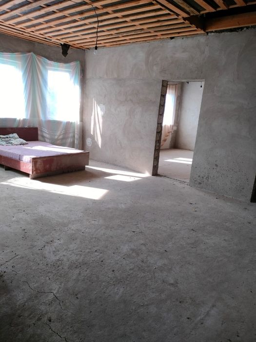 Еркинкалада үй сатылады