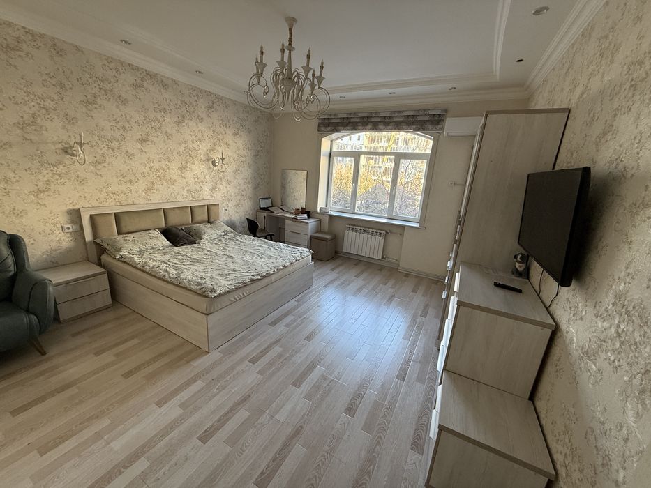 Сдается! Аренда жилья. Ориентир: Алaйский базар.