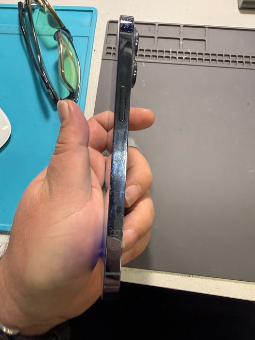 Iphone  13 Pro Перфектно състояние, оригинална батерия на 100%