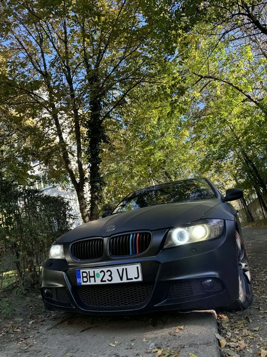 Vând BMW E90 LCI 320d