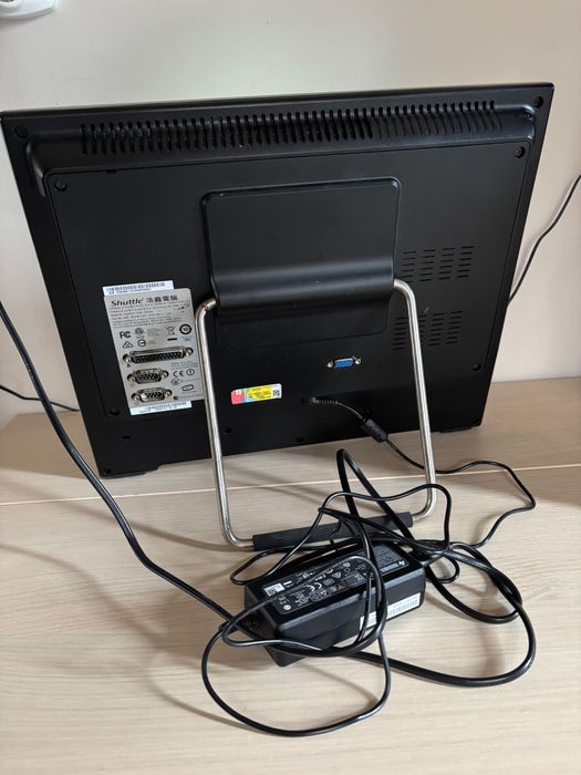 All-In-One PC Shuttle X50V4 Monitor HD 15.6" Touch pt Restaurant / Bar