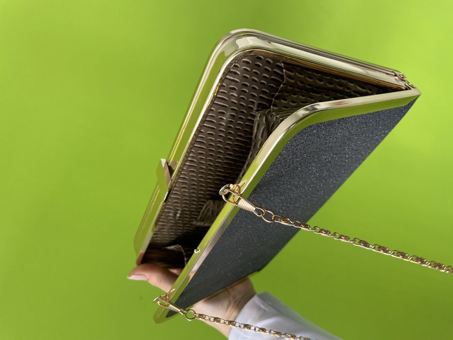 Официална дамска чантичка