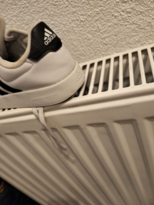 Adidas măsură 38