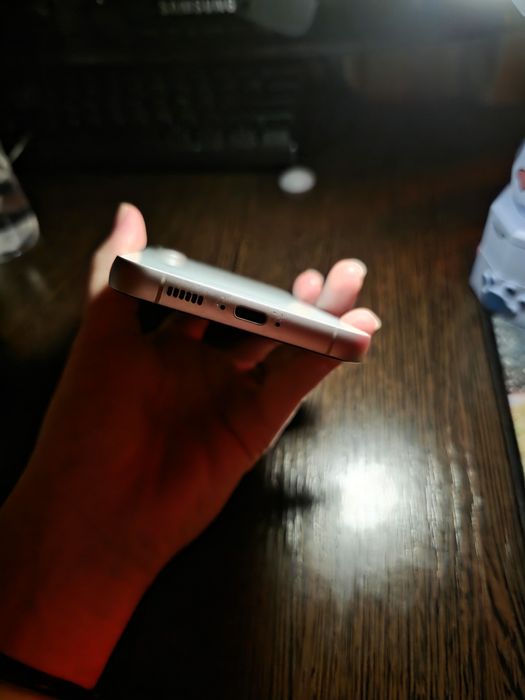 Samsung Galaxy S23 FE