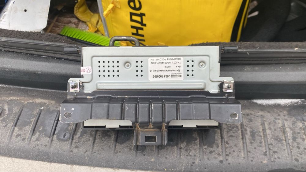 Сенсор магнитола на Лада приора 2