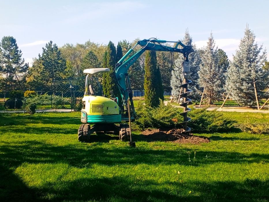 Услуги мини экскаватора , Ямобур,Гидромолот