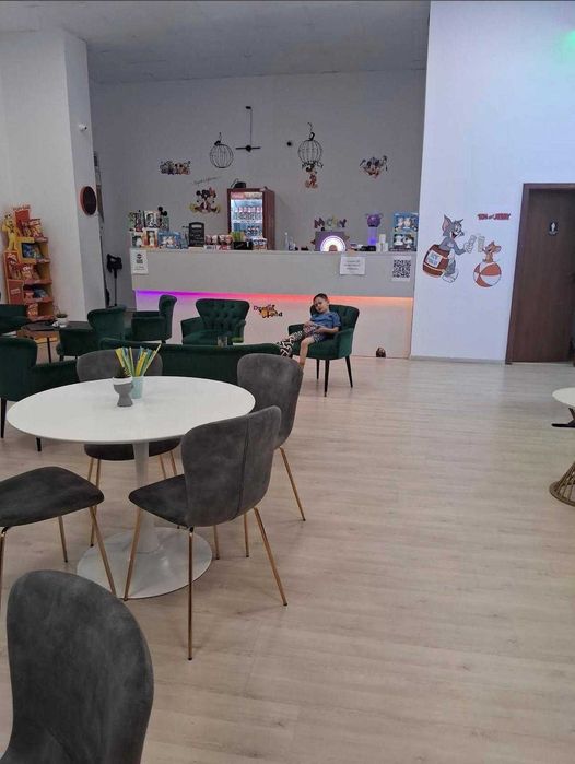 Spatiu comercial 363mp utili zona UTA, str. Poetului