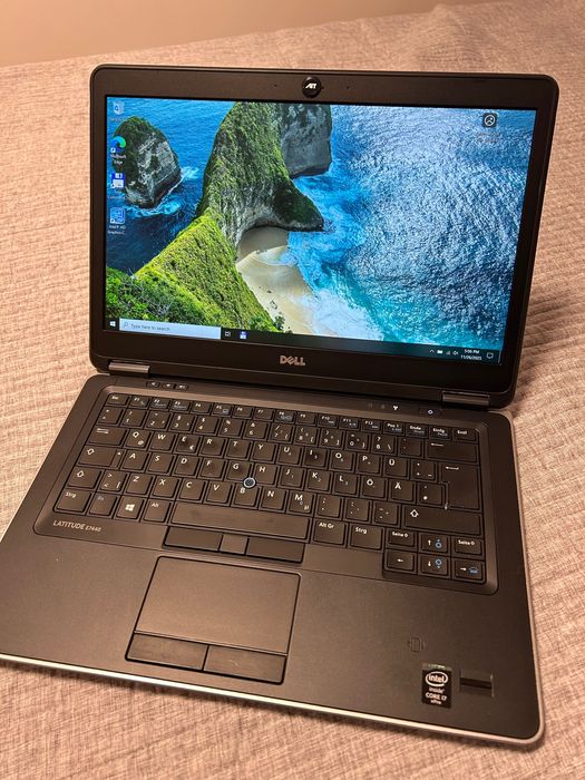 Laptop  e7440 ultrabook aluminiu