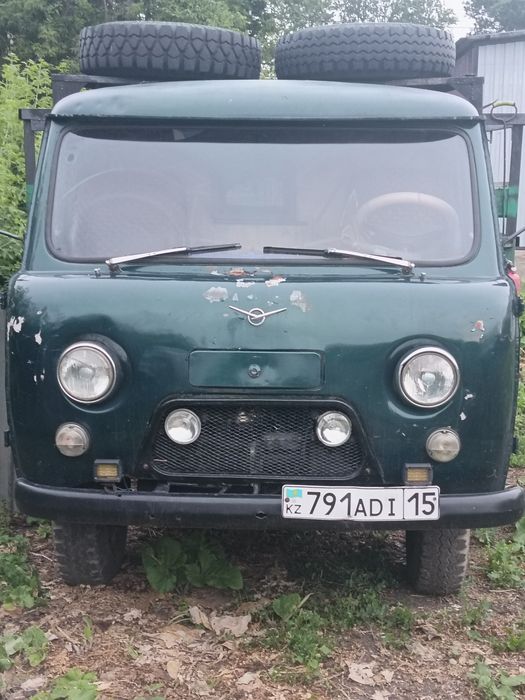 Продам УАЗ головастик
