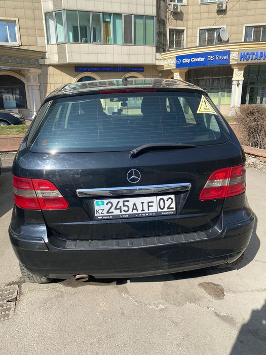 Mercedes Benz B 170