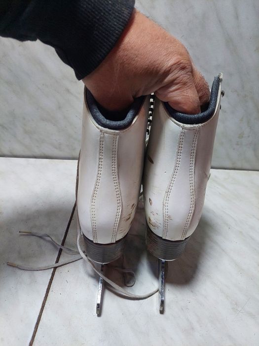 Patine gheata 229 patinaj Riedell profesionale marime 37-38 (24,5  cm)