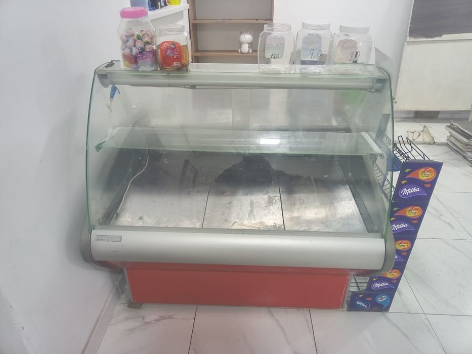 Полки и холодильники