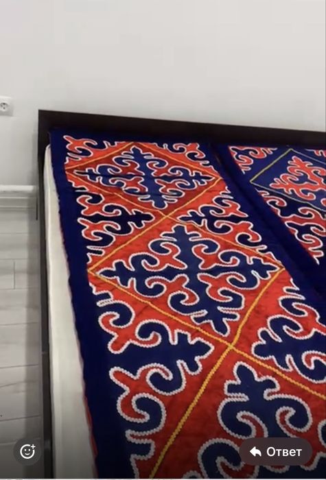 Продам спальный гарнитур