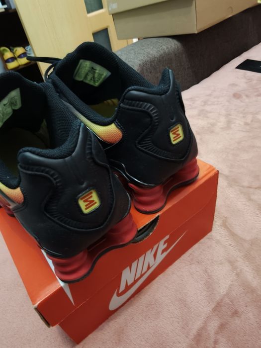 Vând Nike shocs tl