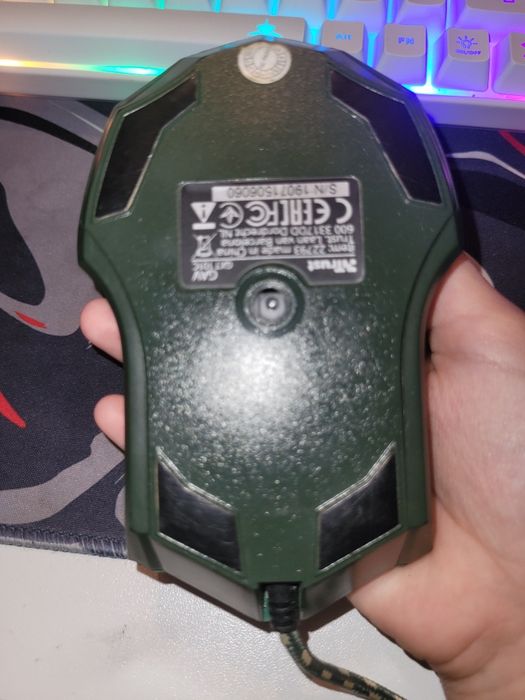 Mouse verde funcțional cu cablu