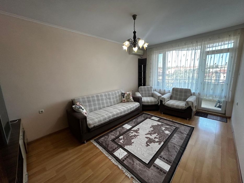 Дава се под наем Двустаен апартамент в Търговище, Вароша - 60 кв.м за 255 € - Снимка #5