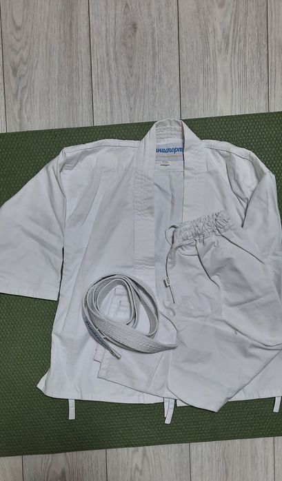 Форма для карате, единоборств, рукопашного 130-140