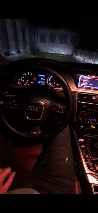 Vând urgent audi a4
