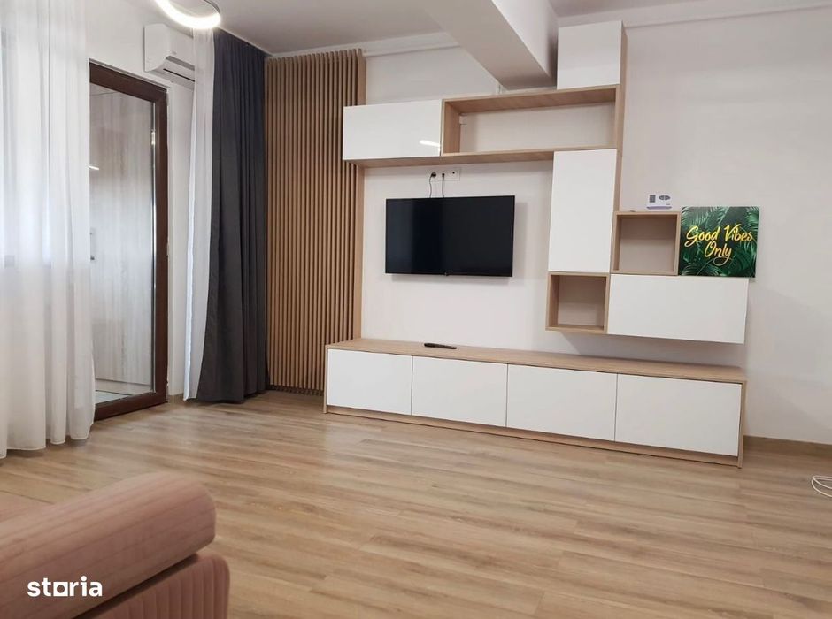 Apartament 3 camere Craiovei bloc nou