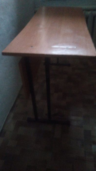 Продам школьную парту