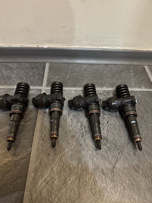 Дюзи 1.9 TDI 101коня Помпа Дюза
