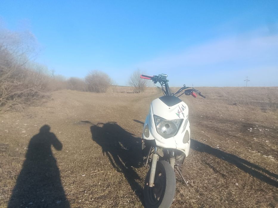 Продам Скутер 80 кубов70ка