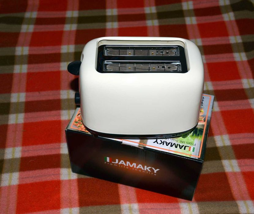 Тостер Jamaky JMK2701 белый