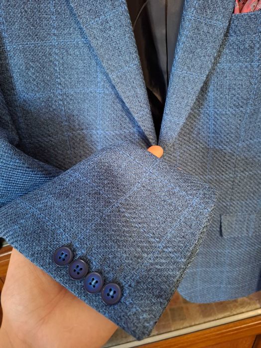 Costum bărbătesc Renzo Martinelli, albastru texturat, cu pantaloni și cravată, mărimea S