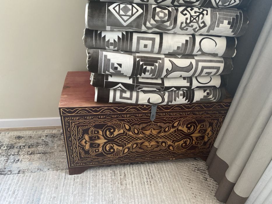 Қос сандық сатылады