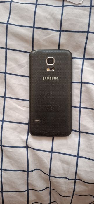 Телефон Samsung S5 mini