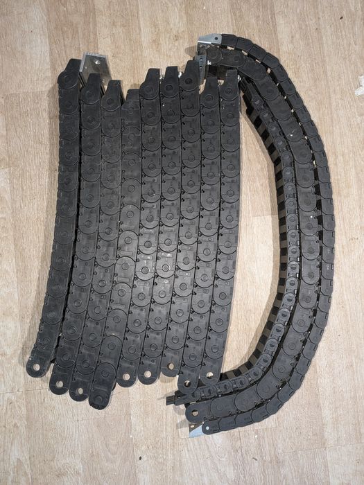 Lanțuri Portcablu SH Ghidaj CNC / Automatizări