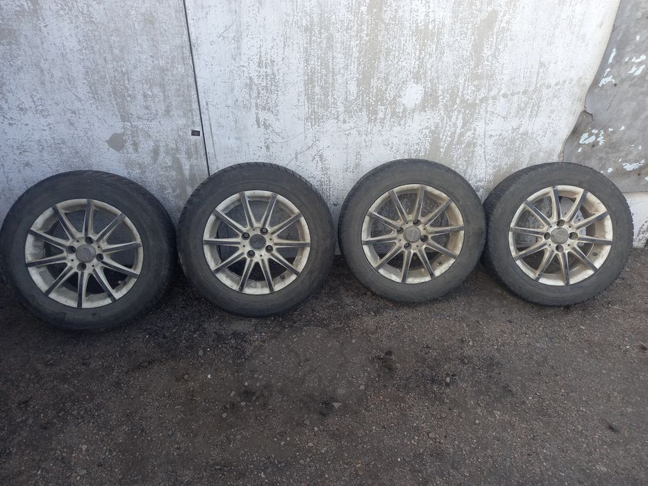 Продам шины новые