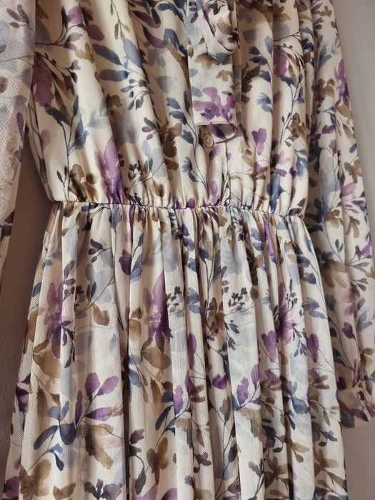 Стилна есенна рокля Reserved