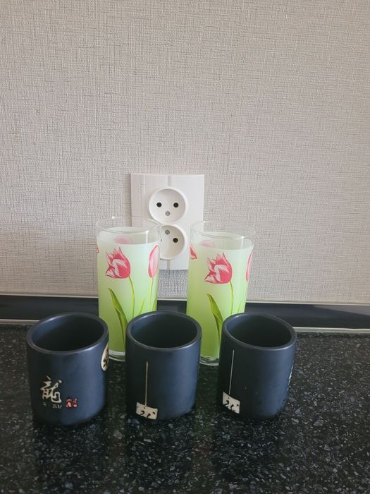 Продам посуды стаканы по 200