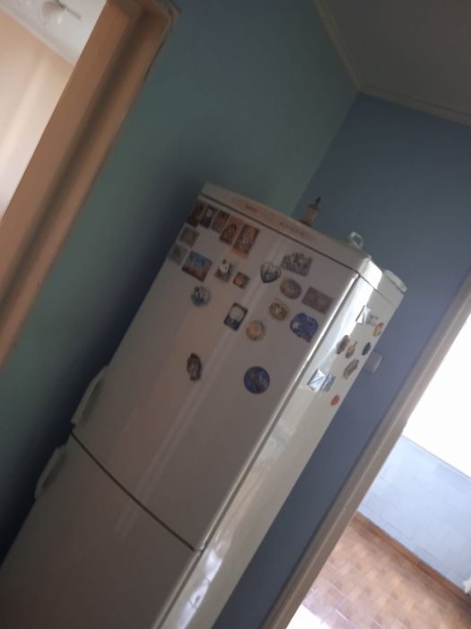 Vând apartament 3 camere Drumul Taberei